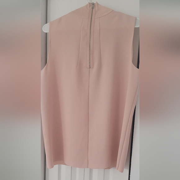 Vince Elegant Pink Sleeveless Top - Picture 3 of 10